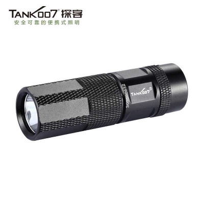 TANK007 防水戰(zhàn)術超亮手電吸磁硬質氧化美國CREE LED手電筒 M10-1 