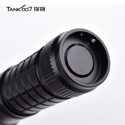 TANK007探客可充電執(zhí)勤，執(zhí)法，巡邏遠(yuǎn)射防水戶外超亮LED電筒UC20